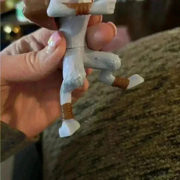 Rise of the Guardians Easter Bunny Rabbit - Picture 3 of 5